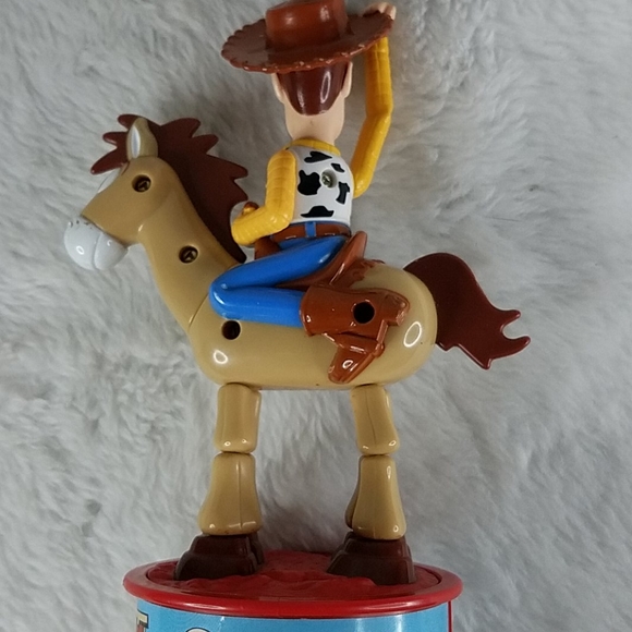 TOY STORY 2, WOODY & BULLSEYE TOY - Picture 8 of 8
